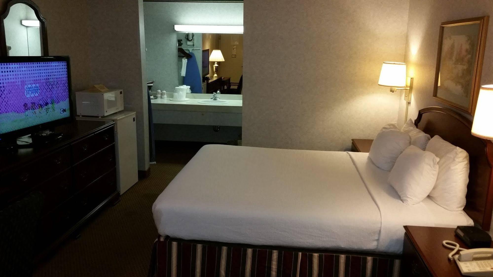 Best Western Plus Wausau Tower Inn Eksteriør bilde